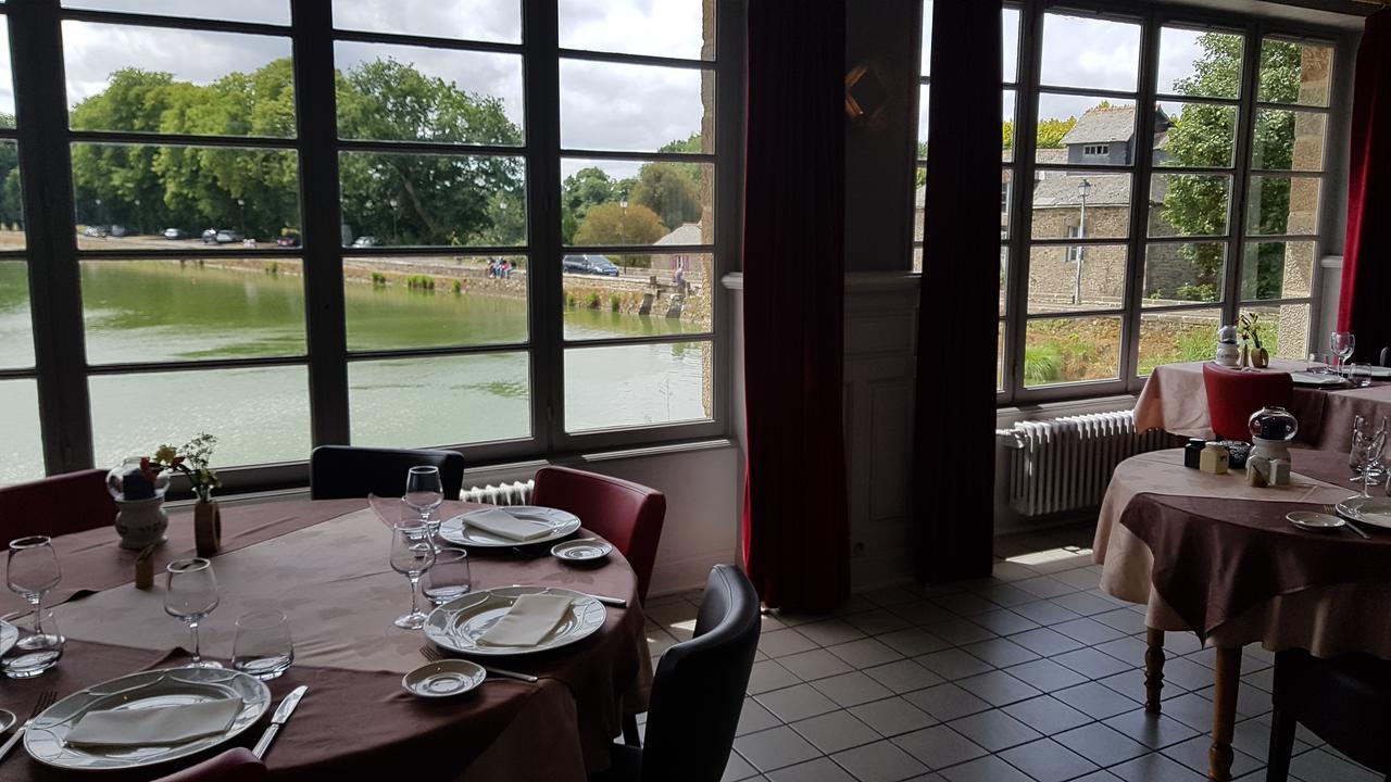 Hotel Restaurant Du Lac Combourg Eksteriør billede