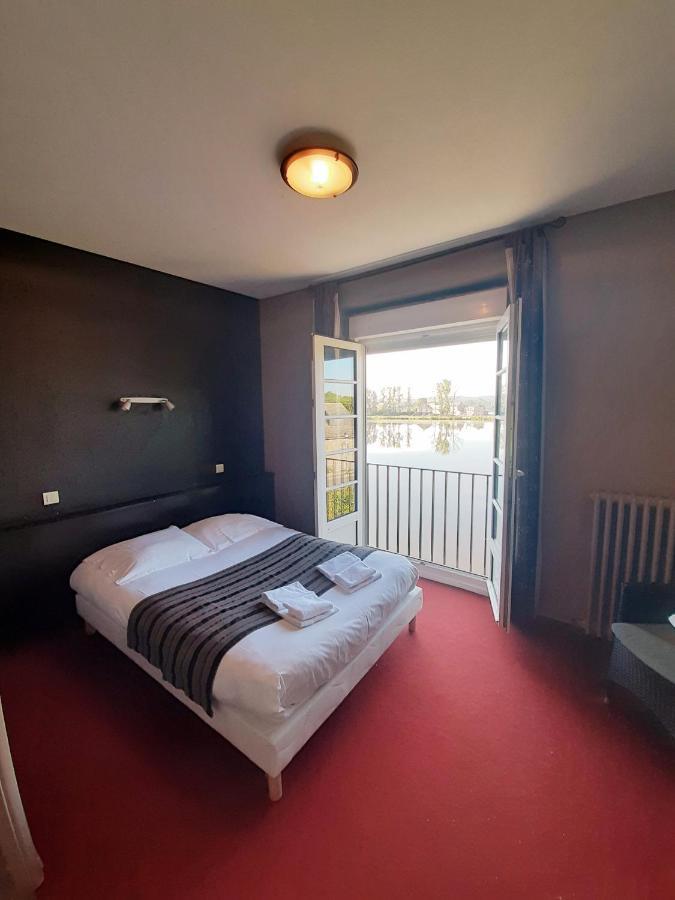 Hotel Restaurant Du Lac Combourg Eksteriør billede