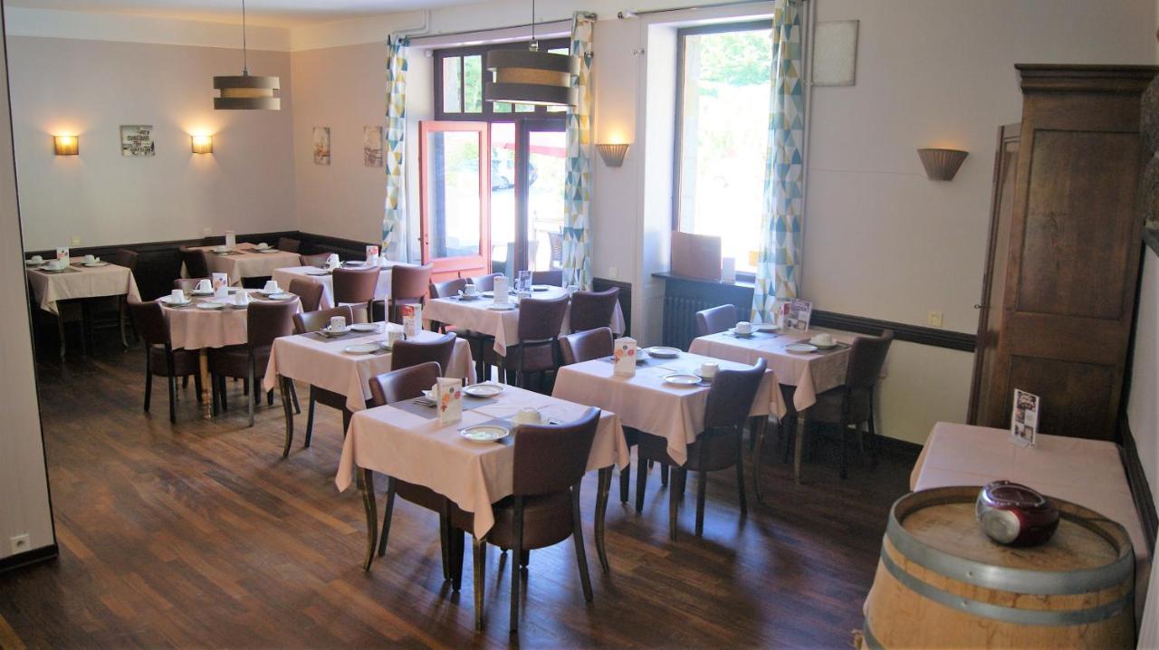Hotel Restaurant Du Lac Combourg Eksteriør billede